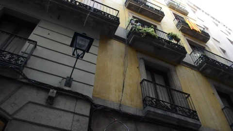 Stock Video Balconies In Barcelona Live Wallpaper For PC - Free Live Wallpaper
