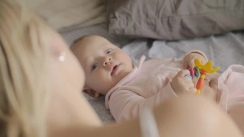 Stock Video Baby Girl Smiling At Her Mother Live Wallpaper For PC - Free Live Wallpaper