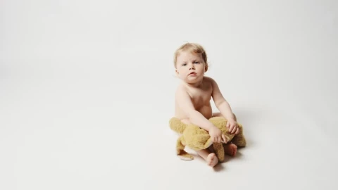 Stock Video Baby Girl In A Photo Studio Live Wallpaper For PC - Free Live Wallpaper