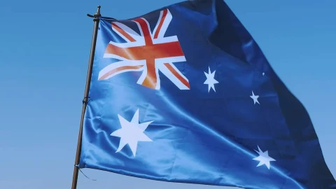 Stock Video Australian Flag Flying On A Flagpole Live Wallpaper For PC - Free Live Wallpaper