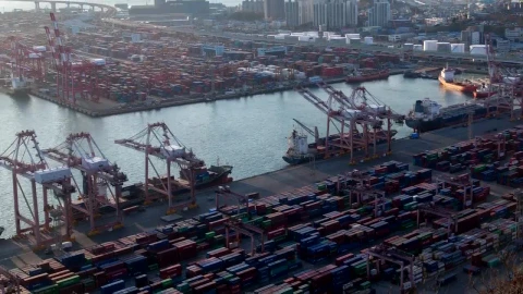Stock Video Areas On A Shoreline Full Of Shipping Containers Live Wallpaper For PC - Free Live Wallpaper