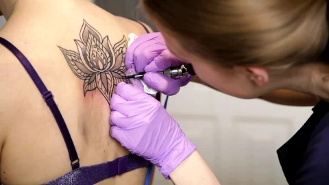 Stock Video Applying A Tattoo Live Wallpaper For PC - Free Live Wallpaper
