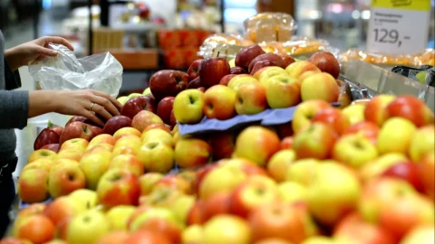 Stock Video Apples On Display Live Wallpaper For PC - Free Live Wallpaper