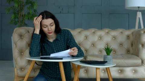 Stock Video Annoyed Woman Working In A Room Live Wallpaper For PC - Free Live Wallpaper