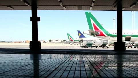 Stock Video Airport Runway Live Wallpaper For PC - Free Live Wallpaper