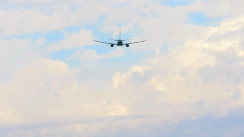 Stock Video Airplane In The Distance Flying Live Wallpaper For PC - Free Live Wallpaper