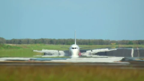Stock Video Airplane Going Through The Airport Track Live Wallpaper For PC - Free Live Wallpaper