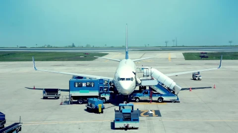 Stock Video Airplane Being Prepared For A Trip At The Airport Live Wallpaper For PC - Free Live Wallpaper