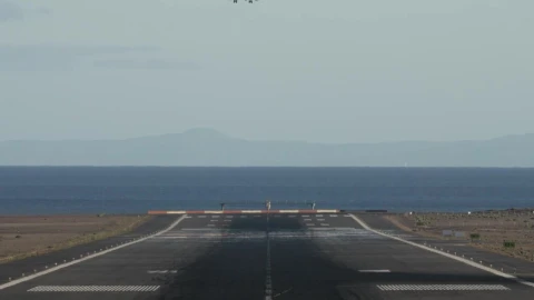 Stock Video Aircraft Landing On An Island Live Wallpaper For PC - Free Live Wallpaper