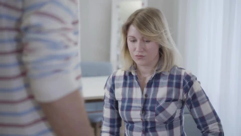 Stock Video Afraid Woman Looks Up At Threatening Man Live Wallpaper For PC - Free Live Wallpaper