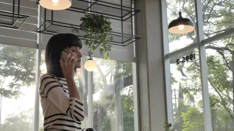 Stock Video A Woman Having A Phone Call Live Wallpaper For PC - Free Live Wallpaper