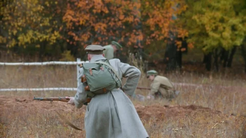 Stock Video A Soldier Running On The Battlefield Live Wallpaper For PC - Free Live Wallpaper