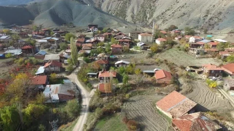 Stock Video A Small Rural Town In The Countryside Live Wallpaper For PC - Free Live Wallpaper