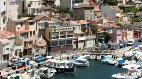 Stock Video A Port On A Sunny Day With Motorboats On The Live Wallpaper For PC - Free Live Wallpaper