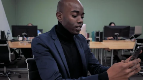 Stock Video A Man Wearing A Suit Works At The Office Live Wallpaper For PC - Free Live Wallpaper