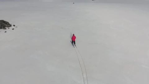 Stock Video A Man Skiing In The Snow Live Wallpaper For PC - Free Live Wallpaper