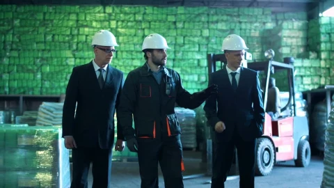Stock Video Business People Walking Through The Warehouse Live Wallpaper For PC - Free Live Wallpaper