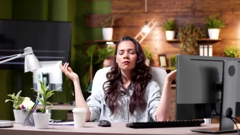 Stock Video Business Entrepreneur Woman Meditating Live Wallpaper For PC - Free Live Wallpaper