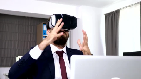 Stock Video Businesman Uses Vr Headset To Visualise Data Live Wallpaper For PC - Free Live Wallpaper