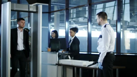 Stock Video Busines Man Going Through Airport Customs Live Wallpaper For PC - Free Live Wallpaper