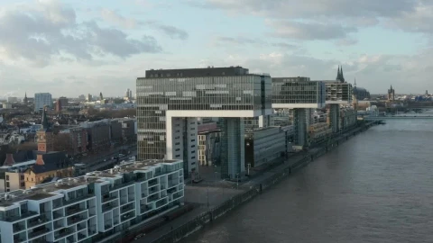 Stock Video Buildings With Modern Architecture By The River Live Wallpaper For PC - Free Live Wallpaper
