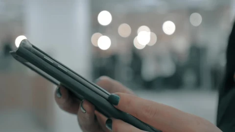 Stock Video Browsing The Internet On A Phone Live Wallpaper For PC - Free Live Wallpaper