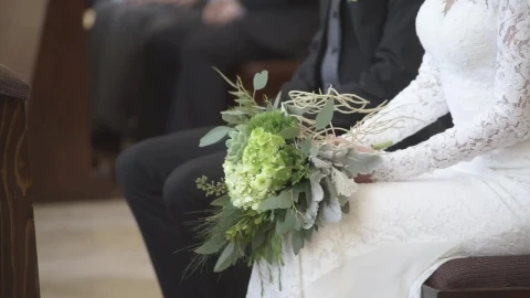 Stock Video Bride With Her Bouquet During Her Wedding Ceremony Live Wallpaper For PC - Free Live Wallpaper