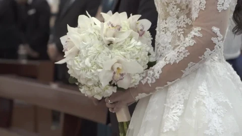 Stock Video Bride At Her Wedding Holding Bouquet Live Wallpaper For PC - Free Live Wallpaper