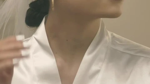 Stock Video Bride Admiring Her Makeup Live Wallpaper For PC - Free Live Wallpaper