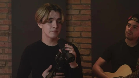 Stock Video Boy Band Performing A Love Song Live Wallpaper For PC - Free Live Wallpaper