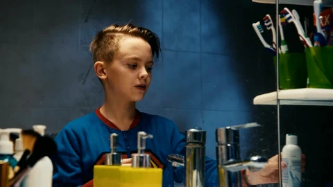 Stock Video Boy Applying Aftershave And Screaming Live Wallpaper For PC - Free Live Wallpaper