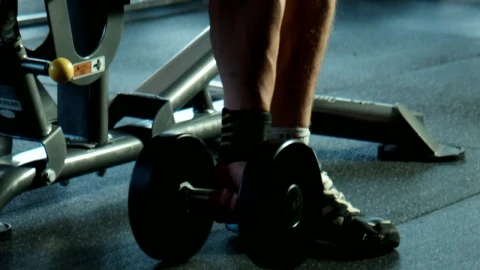 Stock Video Bodybuilder Training At The Gym Live Wallpaper For PC - Free Live Wallpaper