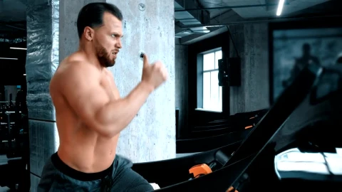 Stock Video Bodybuilder Running On A Treadmill Live Wallpaper For PC - Free Live Wallpaper