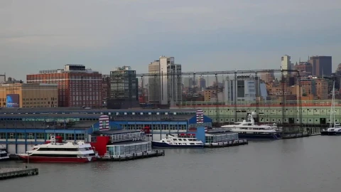 Stock Video Boats Docked In Manhattan Live Wallpaper For PC - Free Live Wallpaper