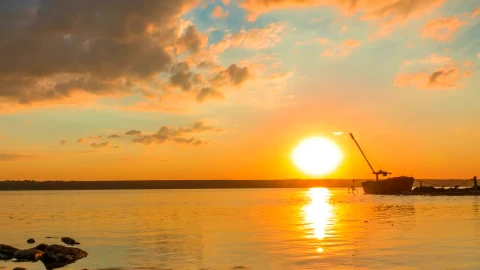 Stock Video Boat Silhouette On The Riverside Live Wallpaper For PC - Free Live Wallpaper