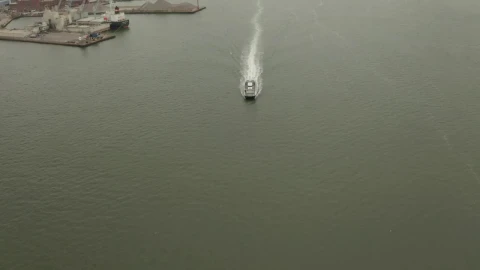Stock Video Boat Sailing Near New Yorks Coast Live Wallpaper For PC - Free Live Wallpaper