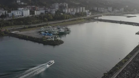 Stock Video Boat Arriving At A Harbor Live Wallpaper For PC - Free Live Wallpaper
