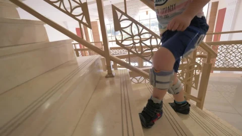 Video Stock Climbing The Stairs Without Assistance Live Wallpaper For PC - Free Live Wallpaper