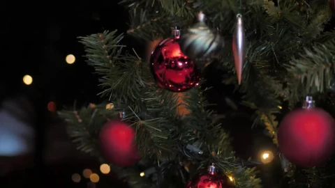 Video Stock Christmas Tree With Ornaments Live Wallpaper For PC - Free Live Wallpaper