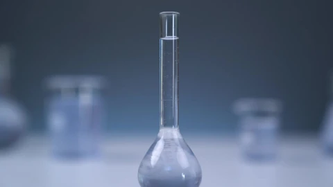 Video Stock Chemistry Flask On Table Live Wallpaper For PC - Free Live Wallpaper