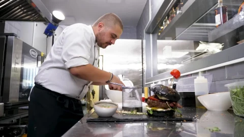 Video Stock Chef Preparing Fried Potatoes Live Wallpaper For PC - Free Live Wallpaper