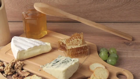 Video Stock Cheese And Honey Platter Live Wallpaper For PC - Free Live Wallpaper