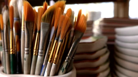 Video Stock Ceramic Paint Brushes Live Wallpaper For PC - Free Live Wallpaper