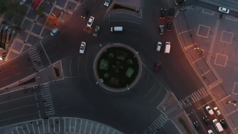 Video Stock Cars Driving Around An Intersection Live Wallpaper For PC - Free Live Wallpaper