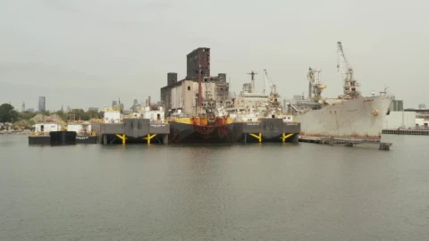 Video Stock Cargo Ships In A New York Harbor Live Wallpaper For PC - Free Live Wallpaper