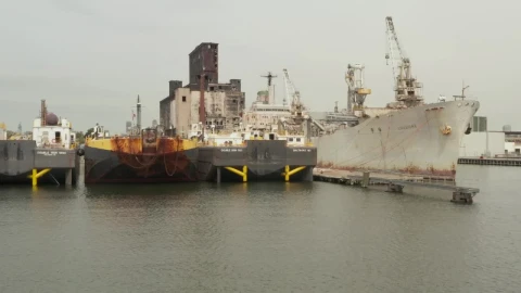 Video Stock Cargo Ships Anchored In The International Port Live Wallpaper For PC - Free Live Wallpaper