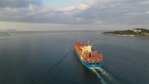 Video Stock Cargo Ship Sailing In The Sea Live Wallpaper For PC - Free Live Wallpaper