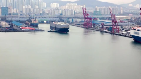 Video Stock Cargo Ship Leaving A Port In A City Live Wallpaper For PC - Free Live Wallpaper
