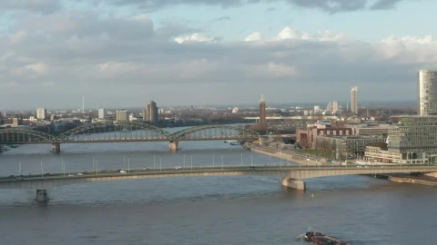 Video Stock Cargo Ship Crossing The City River Live Wallpaper For PC - Free Live Wallpaper