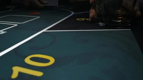 Video Stock Cards Dealt By A Dealer On A Poker Game Board Live Wallpaper For PC - Free Live Wallpaper